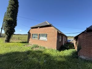 Photo 4- click for photo gallery